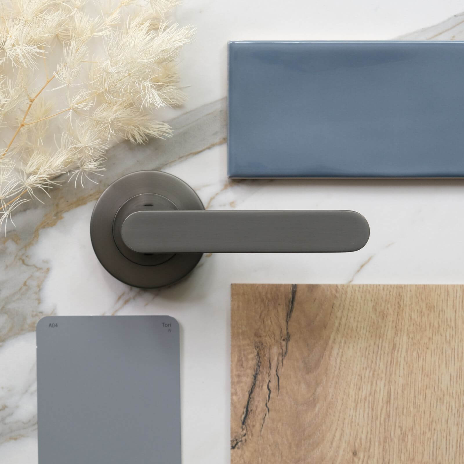 Decor 8 wall tile, Taubmans, Hanwood and Lemaar Almeri in gun metal grey gun metal grey 21